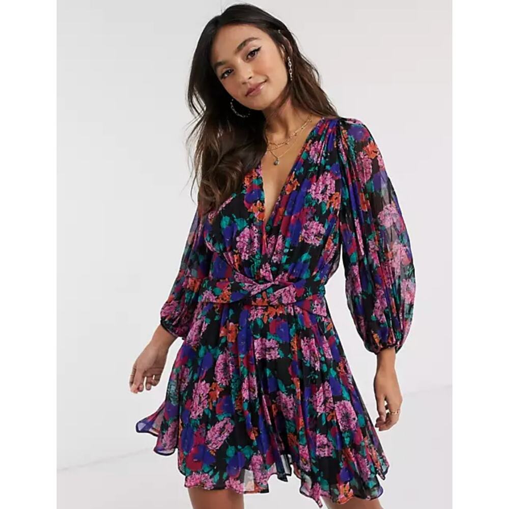 La Maison Talulah Sweet Talk Mini Dress Dark Floral Purple‎ Size S